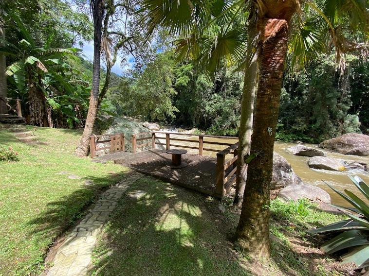 Lumiar Chale Colonial Lareira Deck Para Beira Rio Particular E Reservado Area De Lazer Pertinho Centro Do Bairro エクステリア 写真
